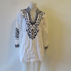 NWT LA MODA WHITE EMBROIDERED BOHO TUNIC TOP SZ S
